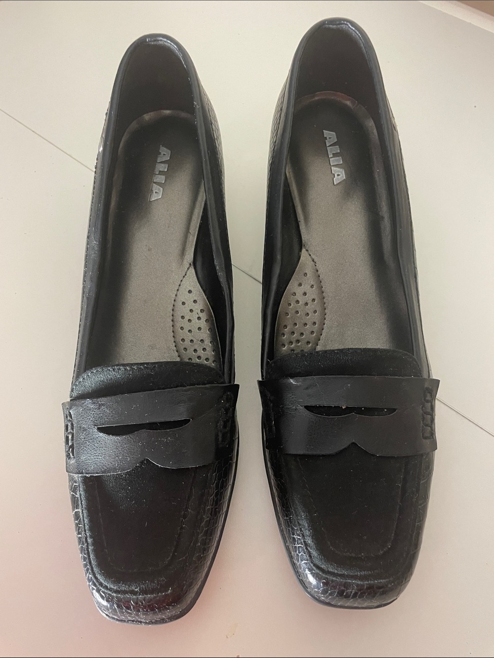 ALIA Black Patent Leather Penny Loafers Size 11